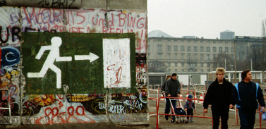 Foto: Berlin 1989, Foto: Raphaël Thiémard, CC BY-SA 2.0