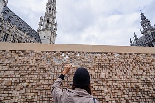 „Verschwindende Wand“ in Brüssel.