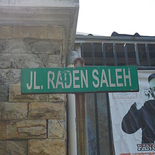 Jl. Raden Saleh Raya