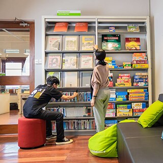 Lounge der Bibliothek im Goethe Institut Bandung