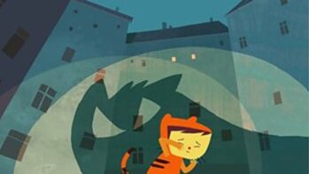  Chat en costume orange, grande ombre, ville en arrière-plan 