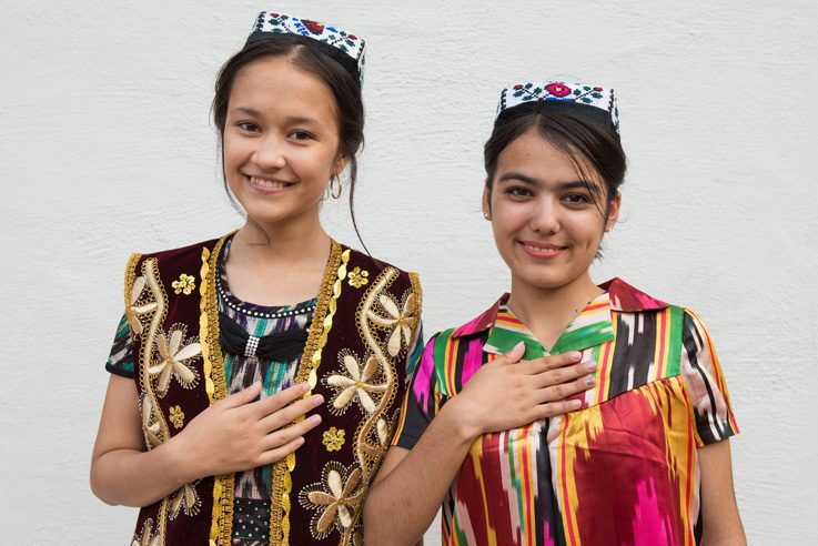 IDO-Länderabend 2018: Die Teilnehmerinnen aus Usbekistan
