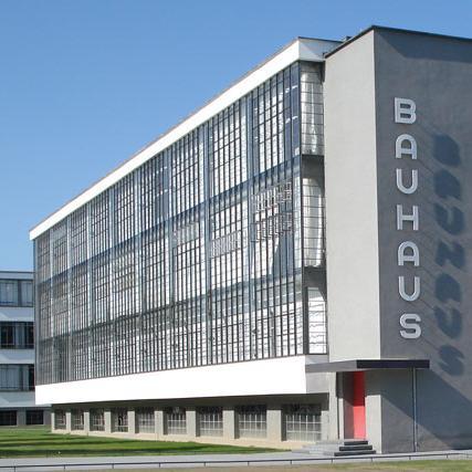 Naujas Bauhauzo pastatas, Dessau