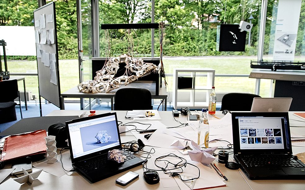 Makerspace u Državnoj i sveučilišnoj knjižnici Dresden koriste prvenstveno studenti, kako bi izradili 3-D modele za svoje semestarske radove