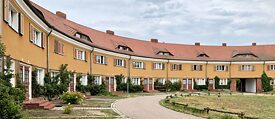 The Piesteritz housing estate with no cars and generous green spaces and gardens is still a model for urban development today.