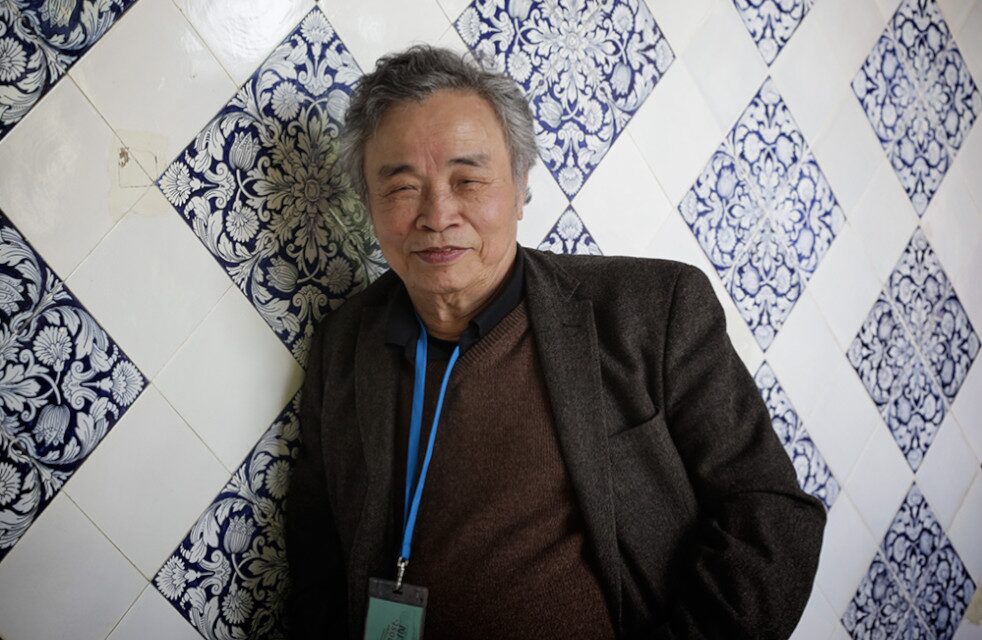 O tradutor vietnamita Đăng Lãnh Hoàng foi recentemente galardoado com o prémio de “Tradutor do ano” na sua terra natal.