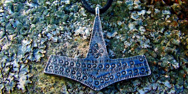 Foto (Ausschnitt): Paul Walker, CC BY-SA 2.0