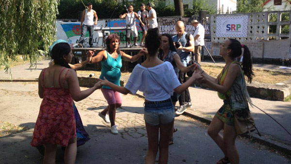 I tancem se dá blokovat. Foto: © Blokujeme.