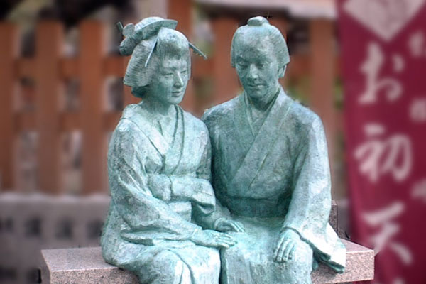 Foto: Suguri F, CC BY-SA 3.0 Foto: Suguri F, CC BY-SA 3.0