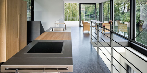 Hamburg, Eilbekkanal, Hausboot Sprenger von der Lippe Architekten, Foto: Meike Hansen, Archimage