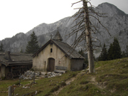 Vordere Scharnitzalm im Herbst 2007 als Kulisse für den Kinofilm „Der Brandner Kaspar“, Jost Gudelius, Public Domain