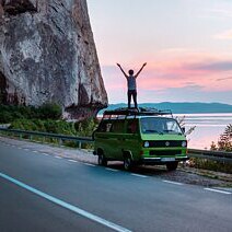 (min-width: 1366px) 592px, (min-width: 1200px) 544px, (min-width: 992px) 440px, 100vw