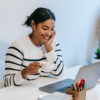 (min-width: 1366px) 592px, (min-width: 1200px) 544px, (min-width: 992px) 440px, 100vw