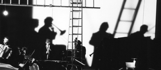 EM_schwarz auf weiss