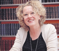 Christine Arndt