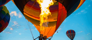 Wie fliegt ein Heißluftballon? – Diese Fragestellung kann auch die Lernenden im DaF-Unterricht beschäftigen. 