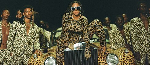 Beyoncé in einer Szene aus ihrem visuellen Album „Black is King“