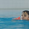 Enfant dans l'eau