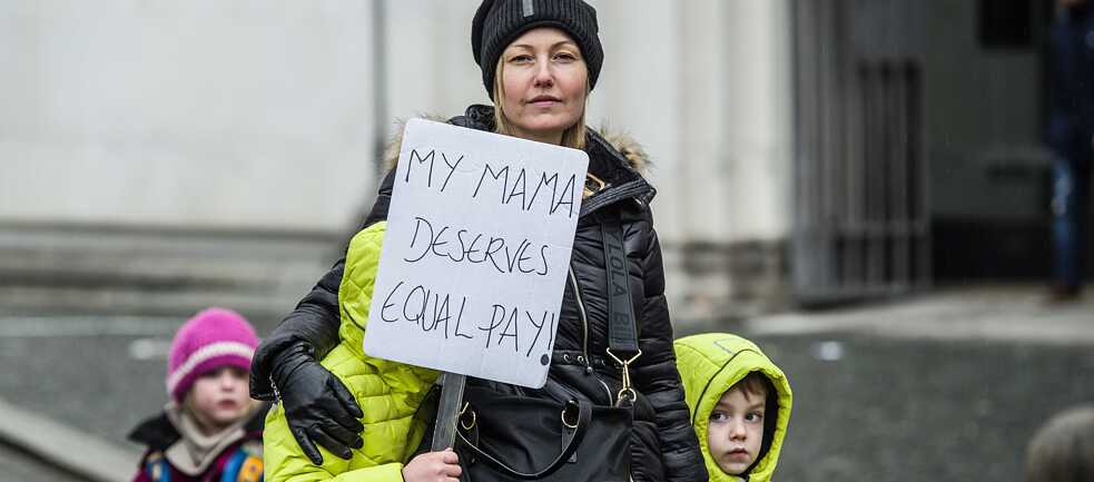 Alemania tiene una de las mayores brechas salariales entre hombres y mujeres de la Unión Europea: las mujeres ganan en promedio un 19% menos que los hombres.