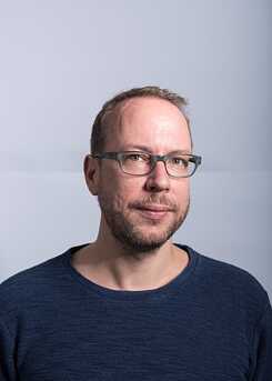 Internetexperte Markus Beckedahl rät zu mehr Aufmerksamkeit im Netz, auch wenn es manchmal unbequem ist. 