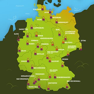 Grafische Deutschlandkarte mit den eingezeichneten Standorten der Infohäuser