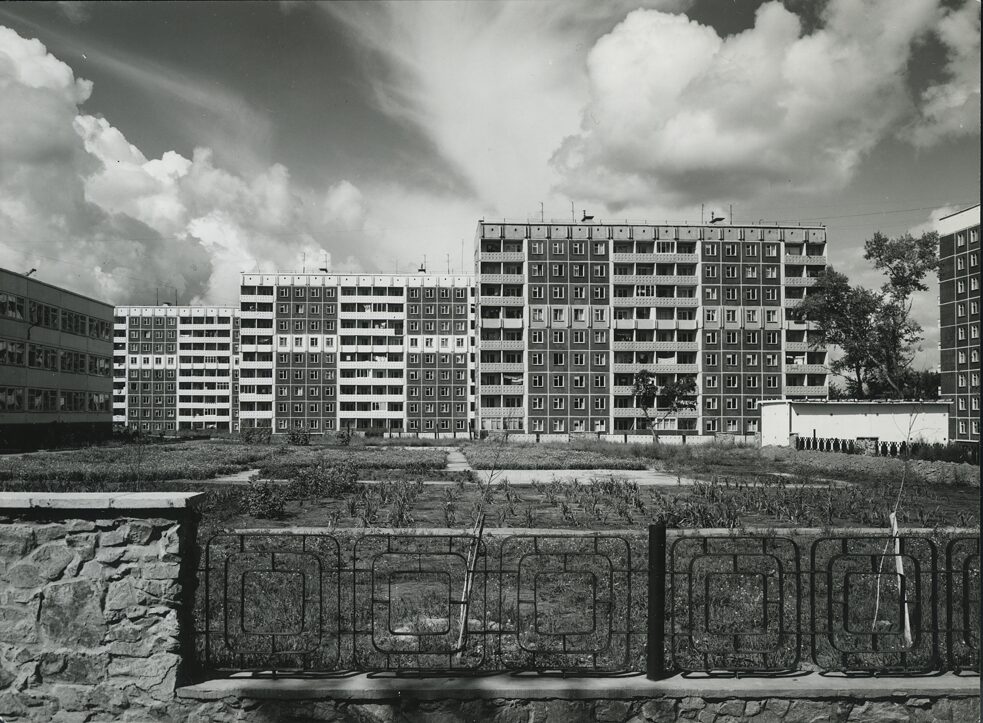 Wohnbezirk Tscheljuskinsky in Nowosibirsk, Architekt*innen: A. Michailow, G.  Gawrilow, A. Wolowik, E. Nagorskaja // 1970er Jahre