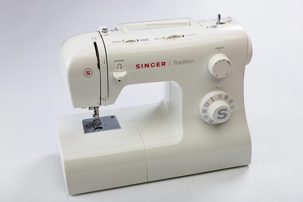 Швейна машина