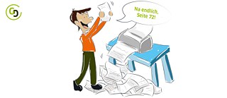 Ein Mann vor seinem Drucker in großem Papierberg