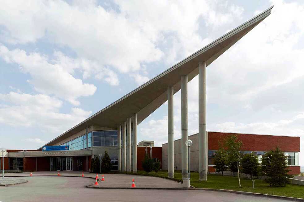 Campus des TED Ankara Kollegs, 1998-2005