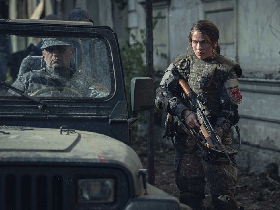 Stillframe from the Netflix original series "Tribes of Europa" 1