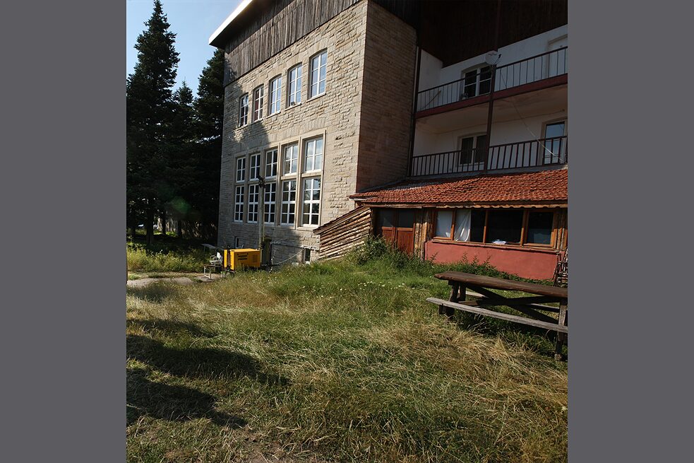 Sanatorium in Uludağ Kirazlıyayla (zusammen mit Emin Onat), Fassade, 1946