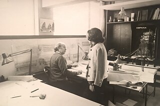 Şandor Hadi ile birlikte İstanbul’daki ofislerinde, 1960’lı yıllar 