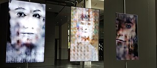 Mistaken Identity / Neural Glitch © Mario Klingemann