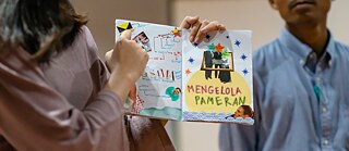 Managing the exhibition