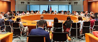 Netzwerktreffen 2017: Kanzleramt © © Bernhard Ludewig Netzwerktreffen 2017: Kanzleramt