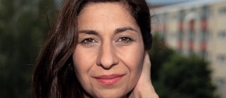 Portraitbild von Asal Dardan. &copy; © Sarah Berger Asal Dardan