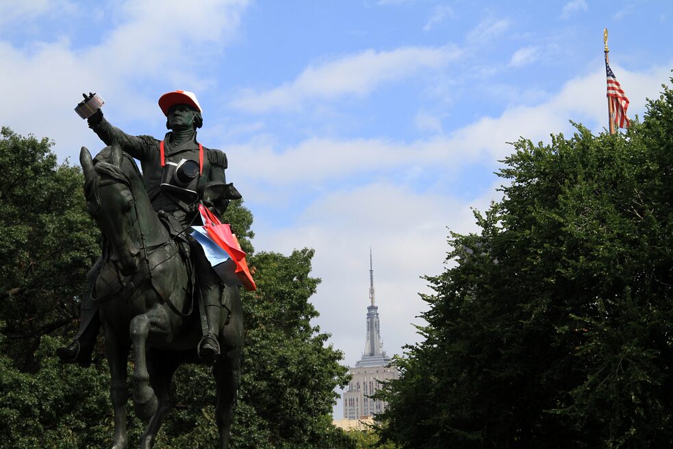 „Tourist-In-Chief“ auf dem Union Square in New York City. 