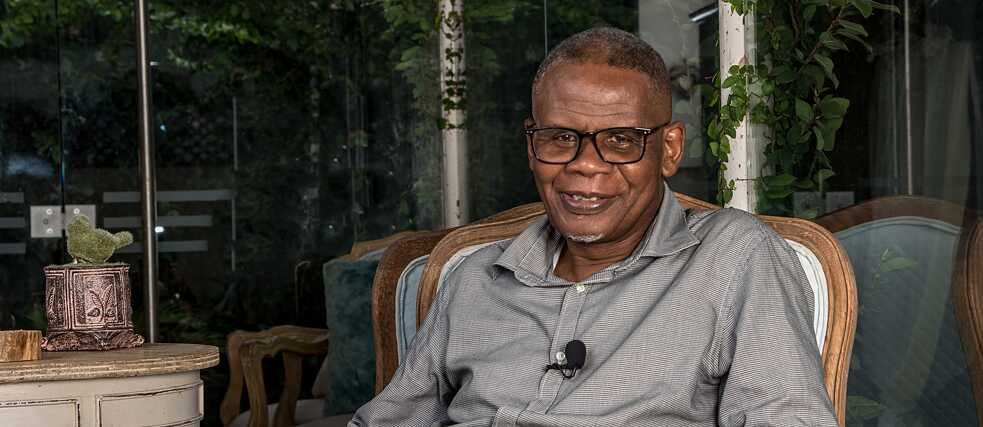 Photo portrait de Gilberto Nelumba