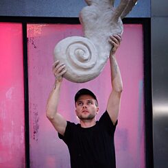 Юлиан Вебер