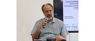 Flavio dos Santos Gomes 