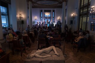 El niño que vuela Foto