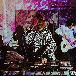 WYWY &copy; © WYWY WYWY