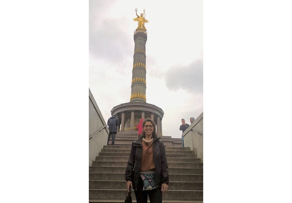 Marlene Gildemeister na Coluna da Vitória em Berlim.