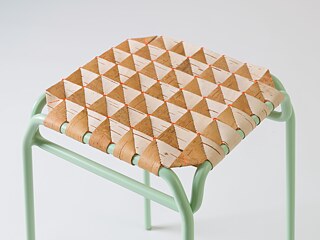 MOYA Birch Bark von Anastasiya Koshcheeva