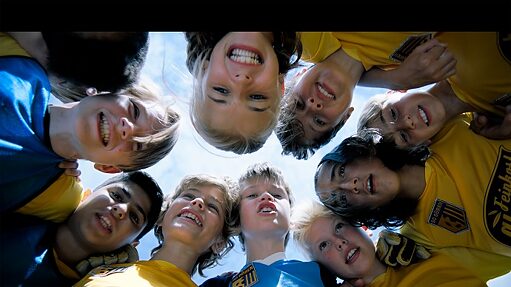 СЛИШКОМ ДАЛЕКО