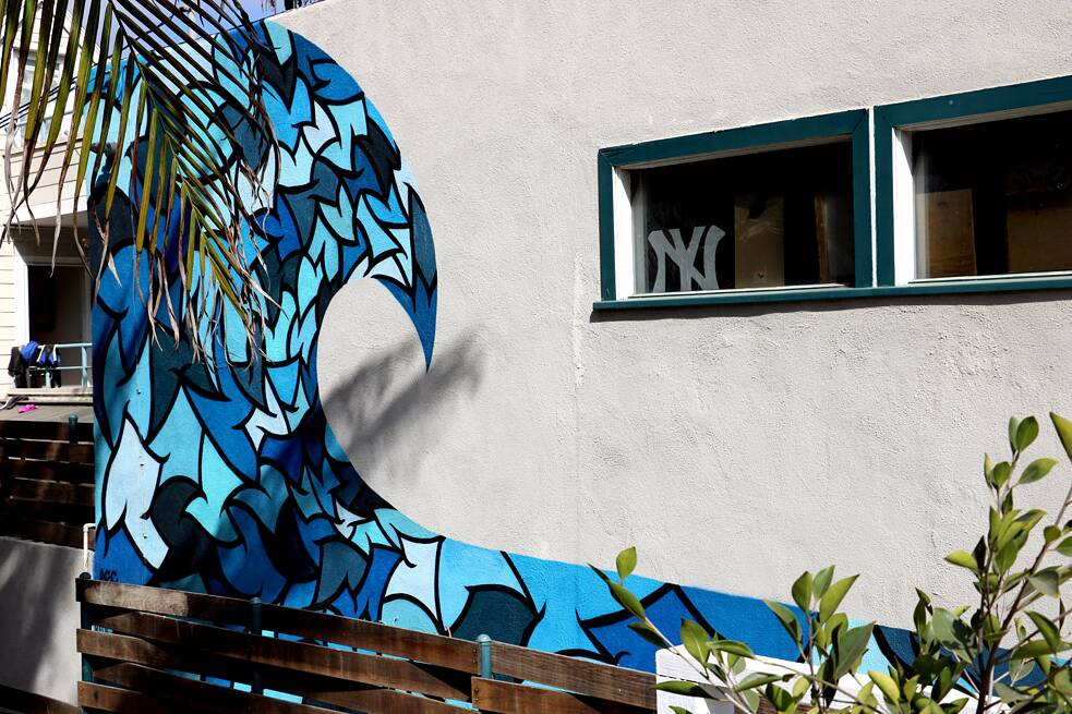 "Venice Wave" by This means Mar