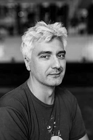 Ovidiu Hrin © © Ovidiu Hrin Ovidiu Hrin