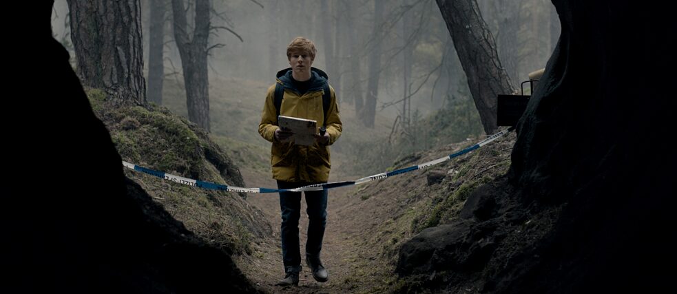 DARK production still - Jonas in the Cave