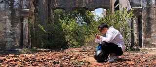 Aziz Hazara, research in Jaffna. 