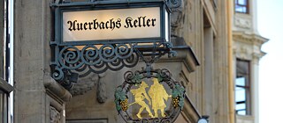 In Auerbachs Keller kehrte nicht nur Johann Wolfgang von Goethe selbst ein, er verewigte das Weinlokal auch in seinem „Faust“. 